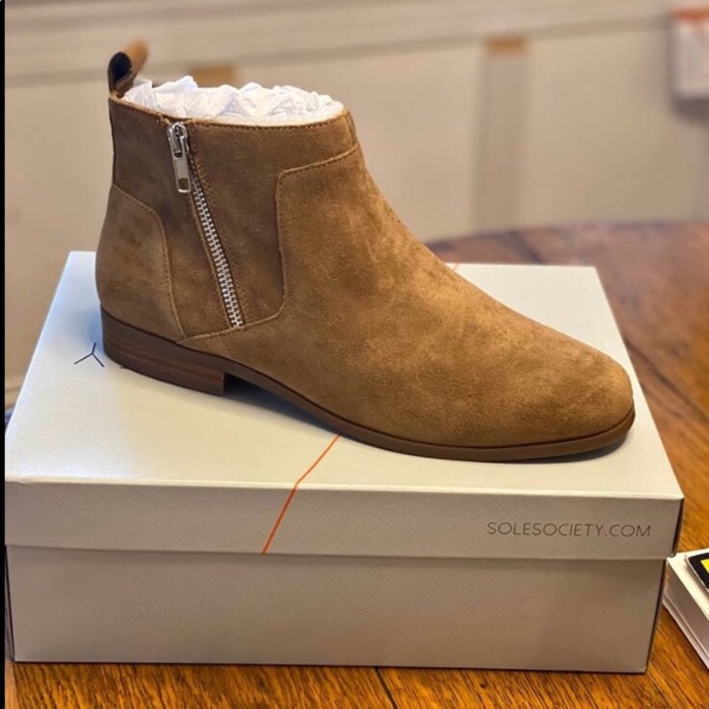 Sole Society Honey Suede Boots 9M New